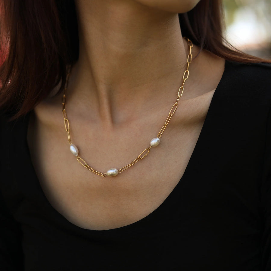 York Gold & Pearl Necklace